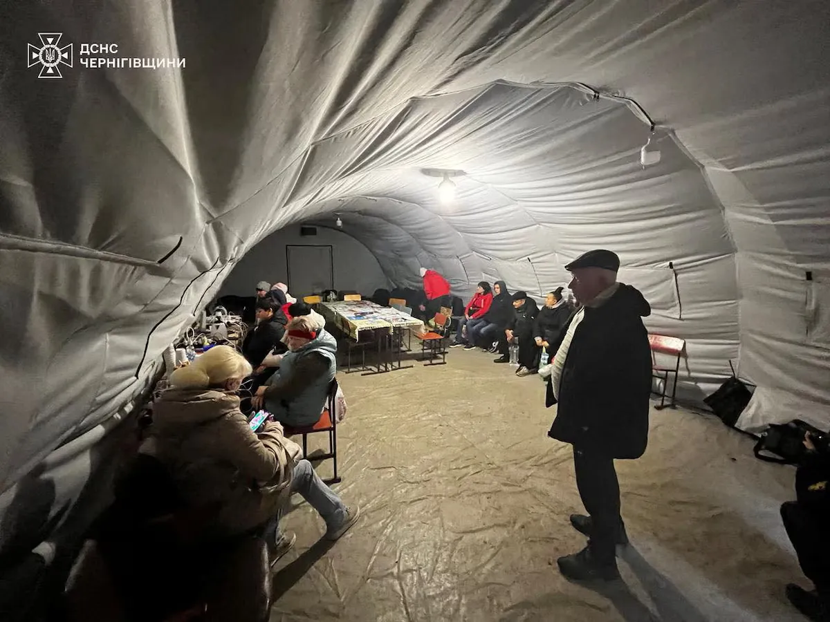 Ніч без світла на Чернігівщині: удар по п’яти енергооб’єктах залишив десятки тисяч людей у темряві та невизначеності